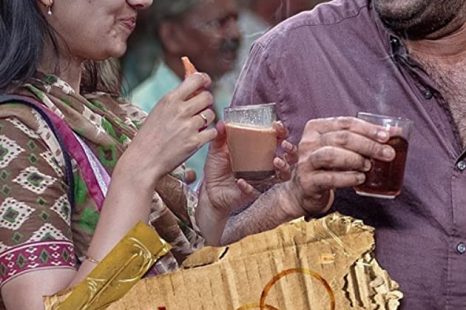 Sathyam Paranja Viswasikuvo (2019)